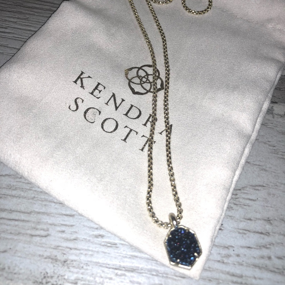 Kendra Scott Teo Long Pendant Necklace NWOT